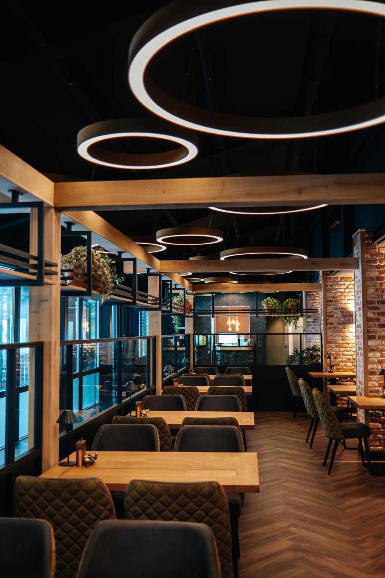 אוס Hotel De Naaldhof מראה חיצוני תמונה