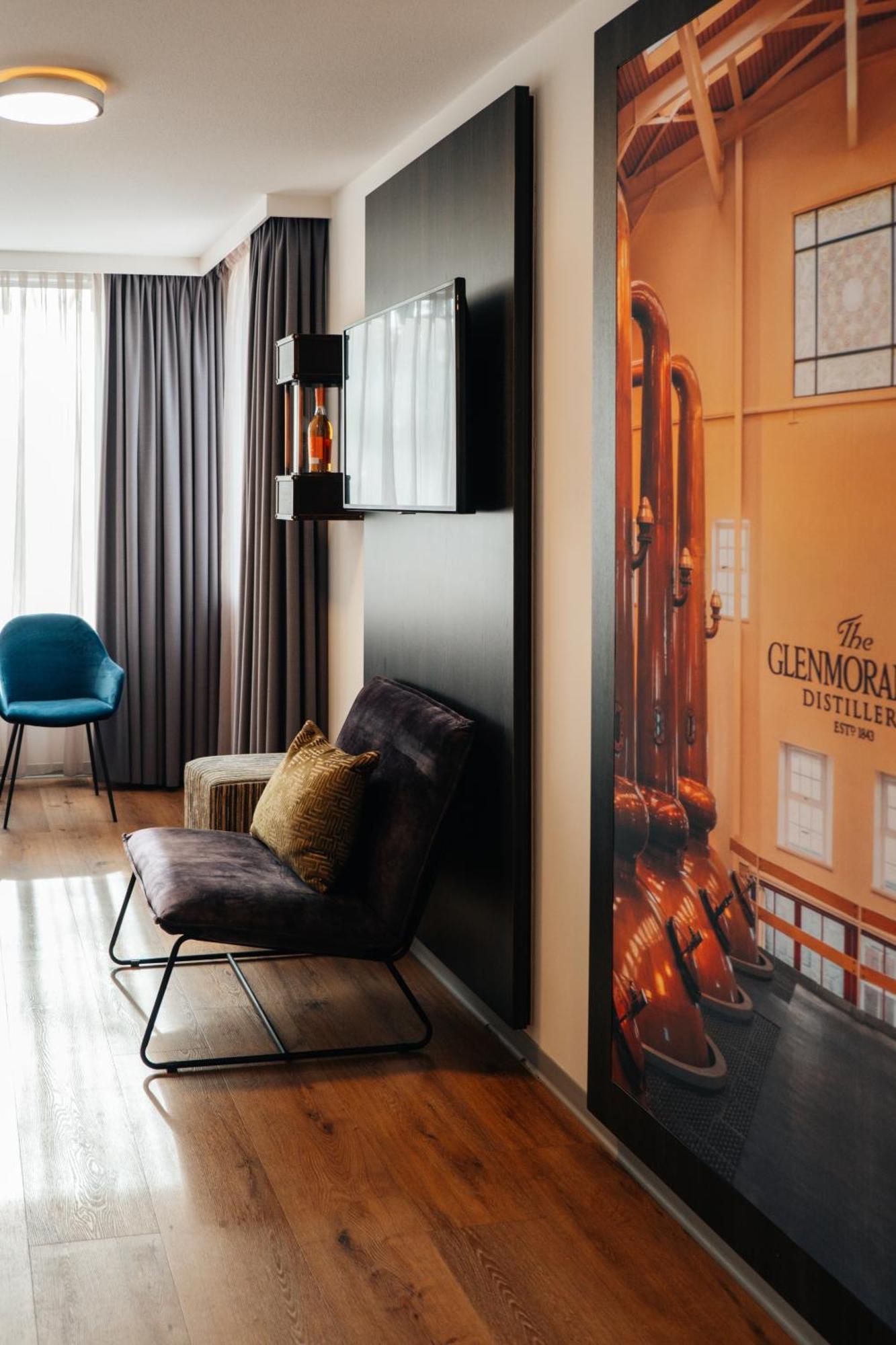 אוס Hotel De Naaldhof מראה חיצוני תמונה